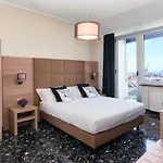 Bluripa 4*